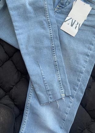 Джинсы женские zara. 26р.