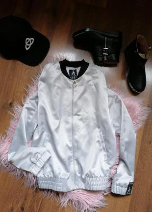 Бомбер атлас🤍 вітровка🖤 куртка💙 жакет
