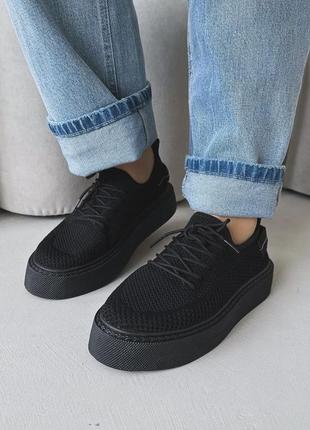 Стильні кросівки жіночі чорні , взуттєвий текстиль4 фото