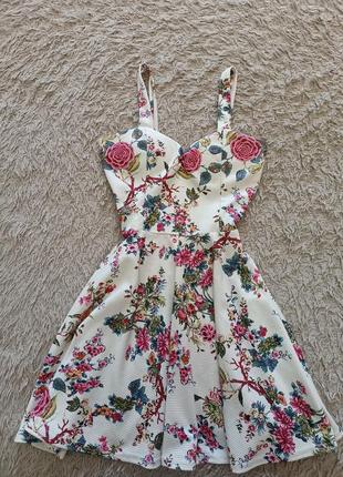 Женское летнее платье