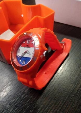 Спортивный кварцовий годинник, наручний годинник унісекс