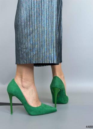 Туфли лодочки на шпильке нарядные зеленые изумрудные7 фото