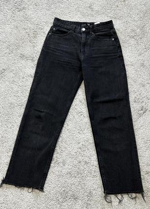 Черные прямые джинсы sinsay, графические джинсы трубы, мом4 фото