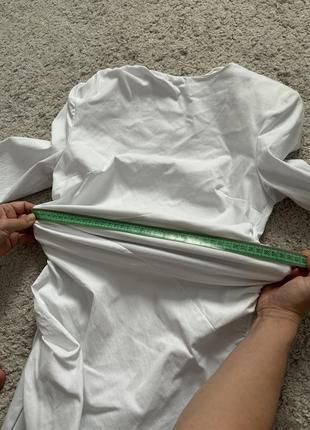 Asos приталенное белое платье-мини, платье с вырезом на спинке и легкой драпировкой9 фото