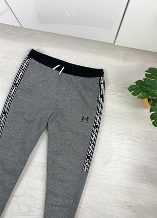 Оригінальні штани under armour2 фото