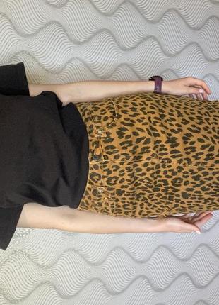 Юбка джинсовая леопардовый принт