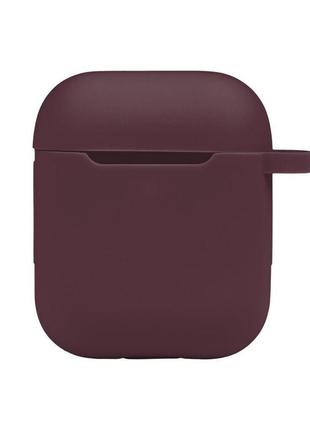 Чехол с карабином silicone case airpods 1 / airpods 2 maroon