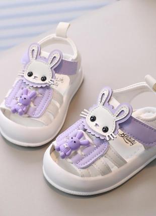 Дуже гарні босоніжки!