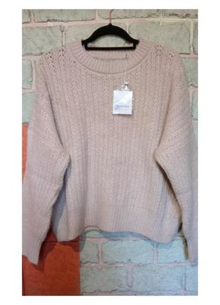 Теплый женский свитер оверсайз ажурной вязки пудровый 54-561 фото
