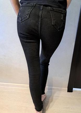 Черные джинсы8 фото