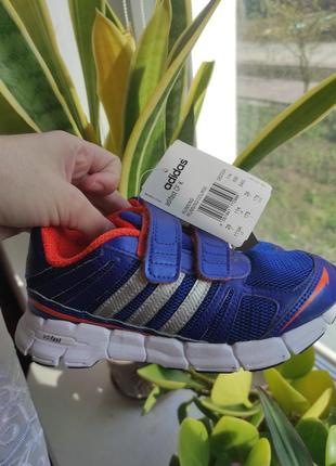 Кроссовки adidas, оригинал1 фото