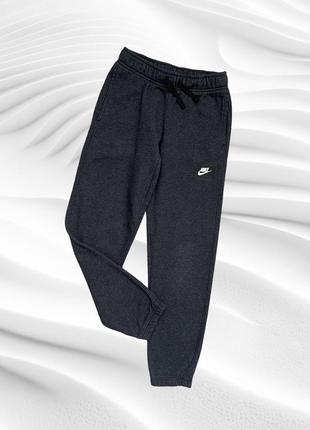 Теплые спортивные штаны nike (оригинал) на мальчика1 фото