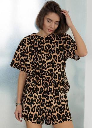 Прогулочный леопардовый комплект с шортами, лео костюм6 фото