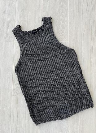 Серая вязаная майка plt