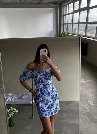 Сукня з дихаючої тканини з відкритою спиною квітковий принт