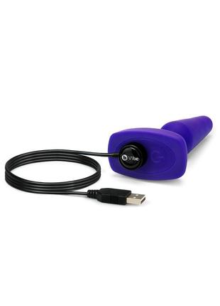 Анальная пробка с вибрацией и пультом, три мотора b-vibe - trio, фиолетовая 18+