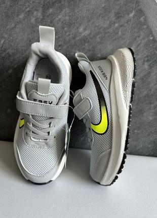 Кроссовки nike легкие 32-37р2 фото