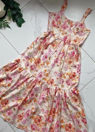 Распродажа платье prettylittlething мидакси с оборкой по подолу10 фото