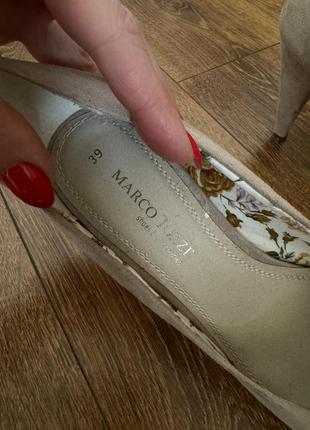 Жіночі стильні бежеві замшеві туфлі човника розмір 39 германія5 фото