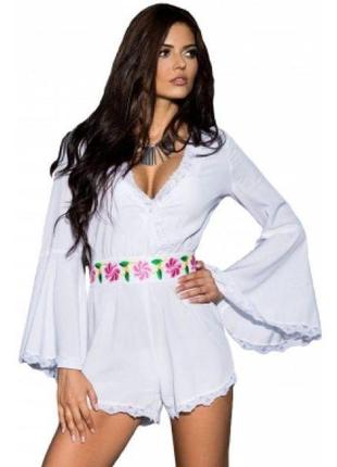 Белый комбинезон ромпер с вышитым поясом  китти