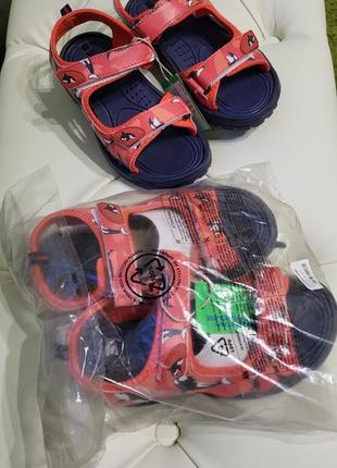 Сандалии детские босоножки аквашузы мальчишки mountain warehouse 34