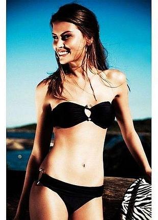 Чорне бікіні  кітті