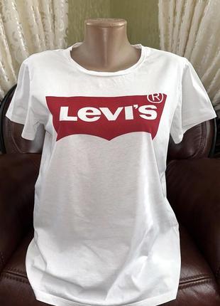 Футболка levis