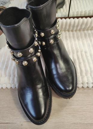 Черевики stradivarius p 39