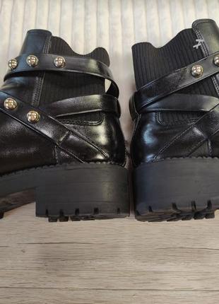 Черевики stradivarius p 39