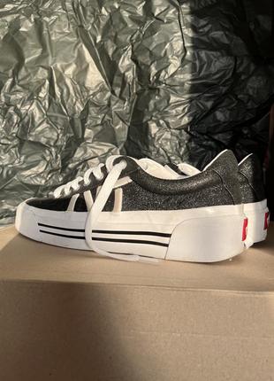 Блискучі кеди vans1 фото