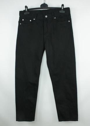 Крутые укороченные джинсы arket regular cropped black denim jeans