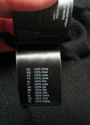 Черный пуловер с глубоким декольте 100% шерсть р. m, от s.oliver10 фото