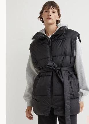 Новая крутая безрукавка h&m