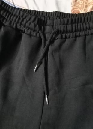 Новые модные  красивые штаны со стразами на боку, стрейч,3хл3 фото