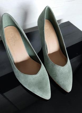Мятно оливковые лодочки 36 размер