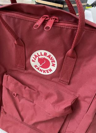 Червоний рюкзак fjallraven kanken2 фото