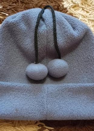 Флисовая шапка с бубонами2 фото