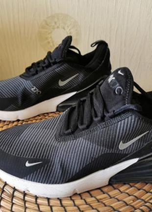 Кросівки жіночі nike air max 270. оригінал.