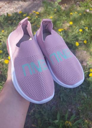 Кроссовки детские 2