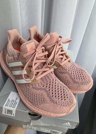 Кроссовки adidas 36,5