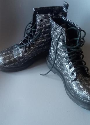 👽👽👽черепа 👽👽👽сапоги, 38 размер