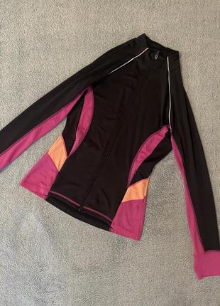 Спортивная кофта