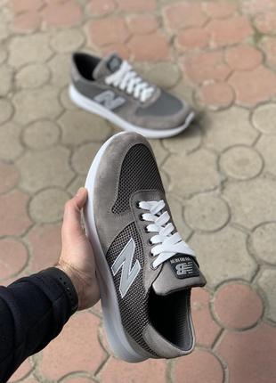 Літні чоловіки кросівки new balance