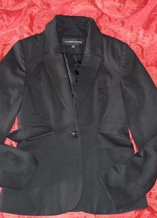 Брендовий стильний жіночий чорний піджак/жакет з кишенями, на один гудзик, від warehouse4 фото