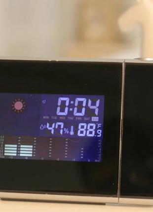 Часы с проэктором датчиком температуры и влажности календарь будильник №20175 фото