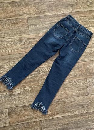 Джинсы с бахромой calzedonia, джинсы с высокой посадкой, джинсы трубы, джинсы скини4 фото