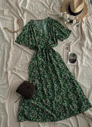 Зеленое цветочное платье1 фото