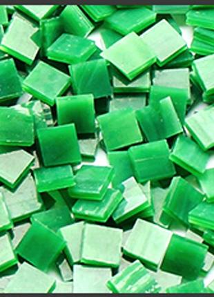 Набір шматочків мозаїки слюда форма квадрат 200 грам 1*1 см 280 штук колір смарагдово-зелений2 фото