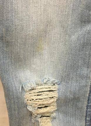 Голубой джинсовый комбинезон с узкими штанинами10 фото