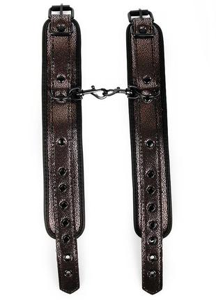 Окові на ноги, колір титаново-сірий (екошкіра/ метал)